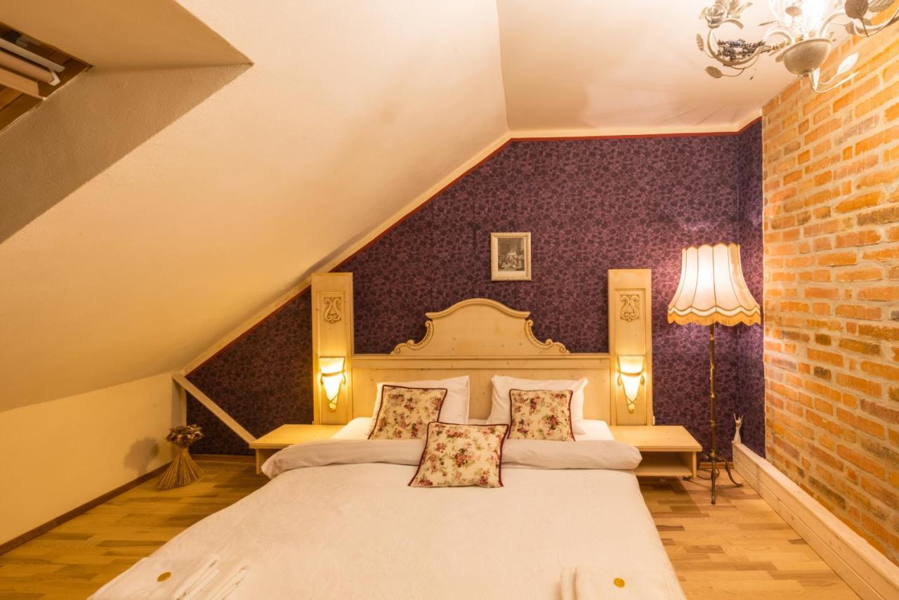 Hotel Barcadam Banska Stiavnica Ngoại thất bức ảnh